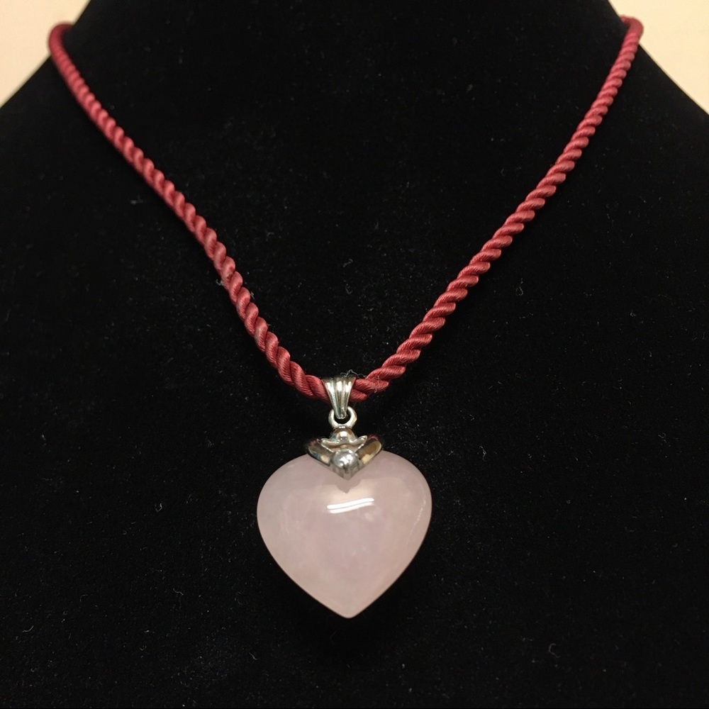 Heart crystal pendant necklace